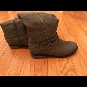 Rampage Grey Knee High Boots